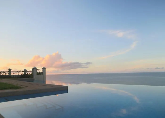 Villa La Vue Beau Vallon (Mahe)